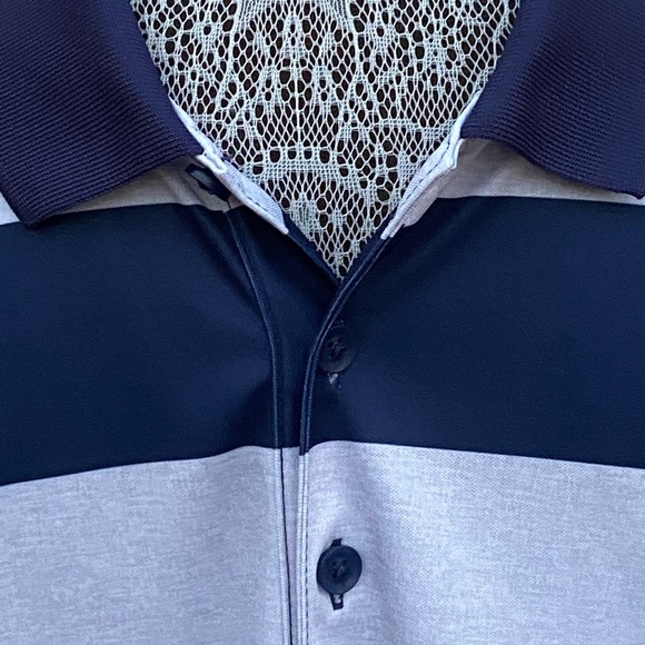 NWOT. Nike Golf polo shirt - Picture 3 of 3